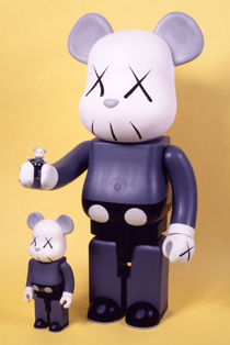 MCH_Bearbrick_BB00001601.jpg
